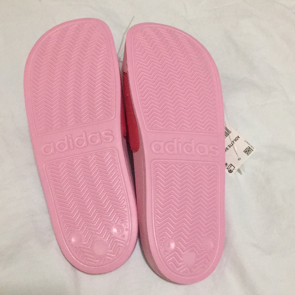 Adidas adilette pink and red - Picture 3 of 3
